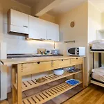 Apartamento Hostdomus - Ermellino