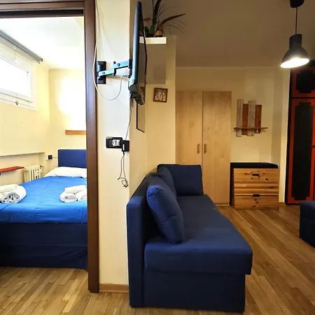 Apartamento Hostdomus - Ermellino *