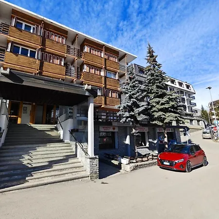 Hostdomus - Ermellino * Sestriere