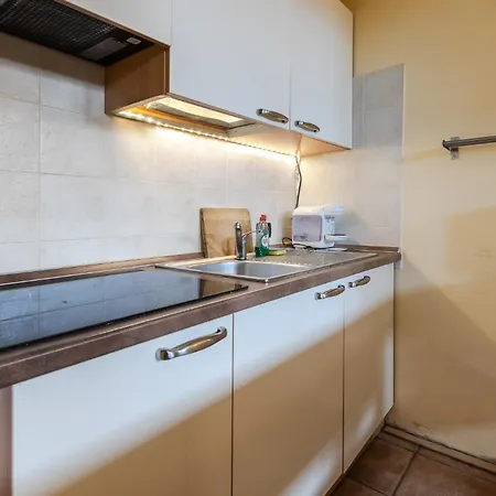 Hostdomus - Ermellino Apartamento *